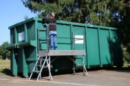 Le modèle 200 de la plateforme de travail en hauteur et roulante, en aluminium TSCS